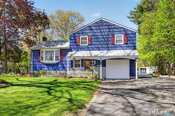 Property Photo:  22 Magnolia Drive  CT 06118 