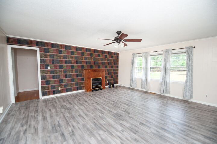 Property Photo: 128 Granger Road SC 29306