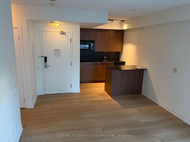 Property Photo: 8 Colborne Street 1103 ON M5E 1E1