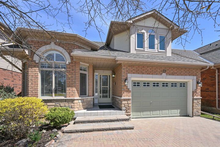 Property Photo: 17 Sunset Boulevard ON L9R 1Y8