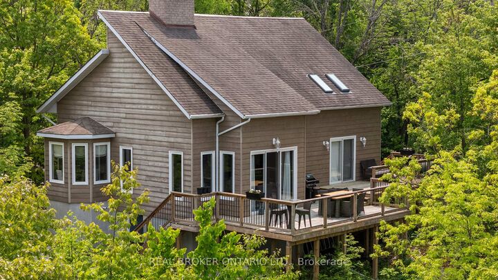 2043 Beman Point Lane — photo 1