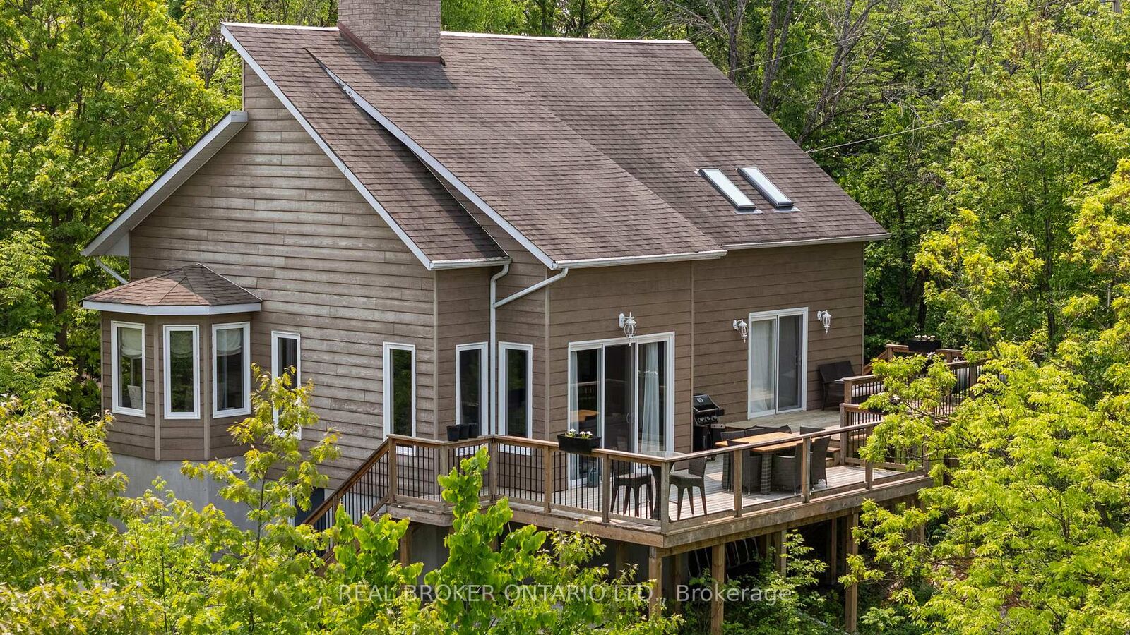 Property Photo:  2043 Beman Point Lane  ON L0K 1E0 