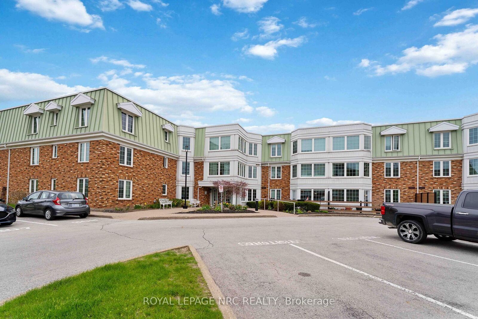 Property Photo: 3420 Frederick Avenue 121 ON L0R 2C0