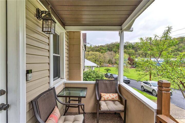 Property Photo:  337 1st Avenue  PA 15641 