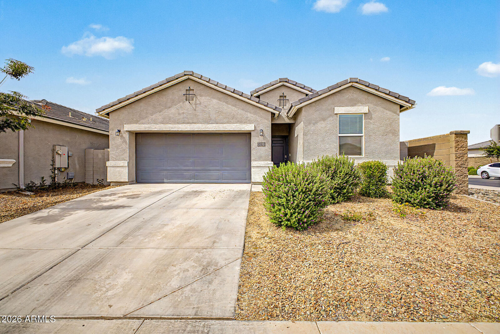 Property Photo: 3310 W Seaver Avenue AZ 85120
