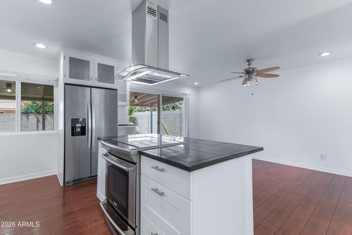Property Photo:  8702 E Plaza Avenue  AZ 85250 