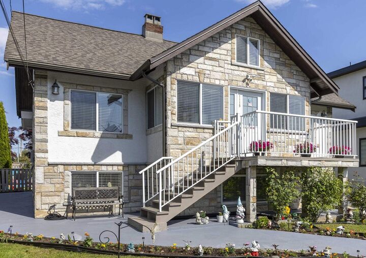 Property Photo: 1115 Dublin Street BC V3M 2Z1