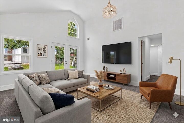 Property Photo:  600 N 21st Street  VA 23223 