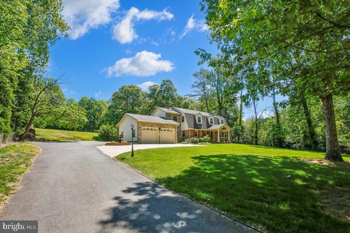 Property Photo:  4107 Woodlark Drive  VA 22003 