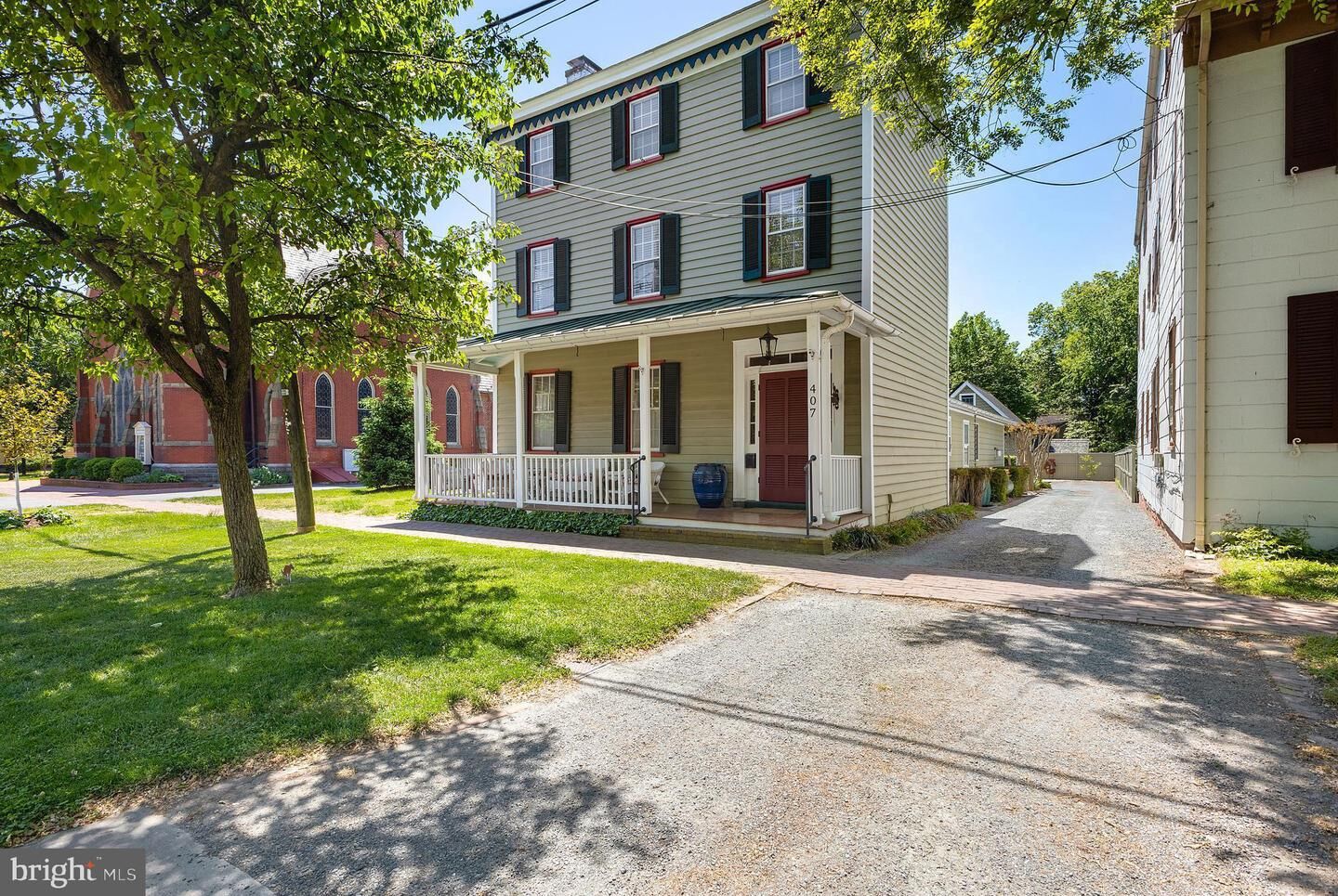 Property Photo:  407 High Street  MD 21620 