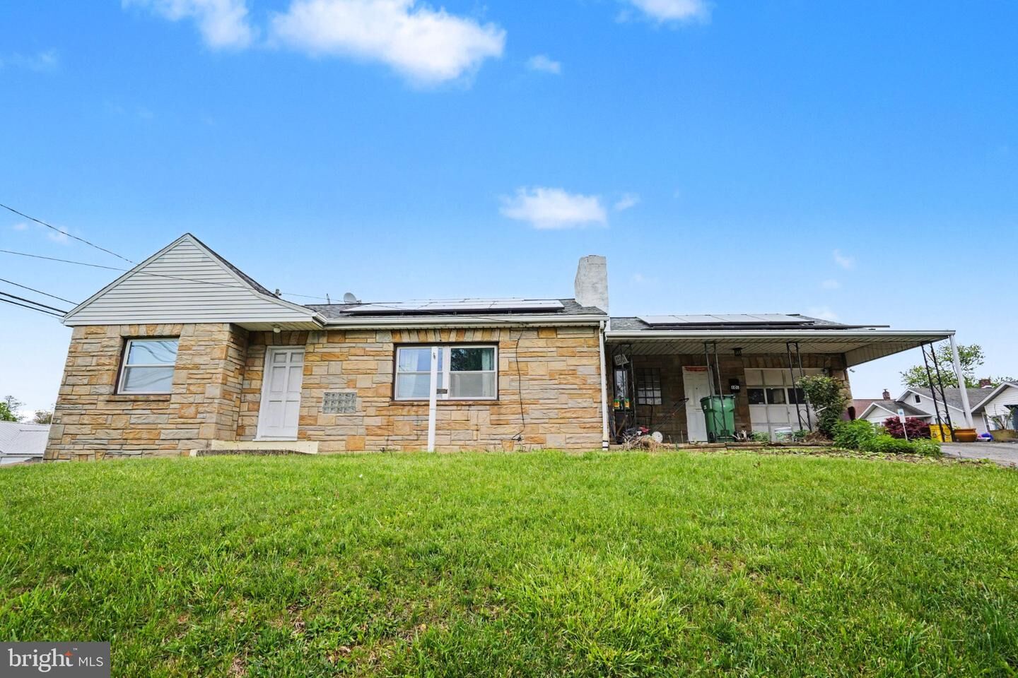 Property Photo:  101 N Progress Avenue  PA 17109 