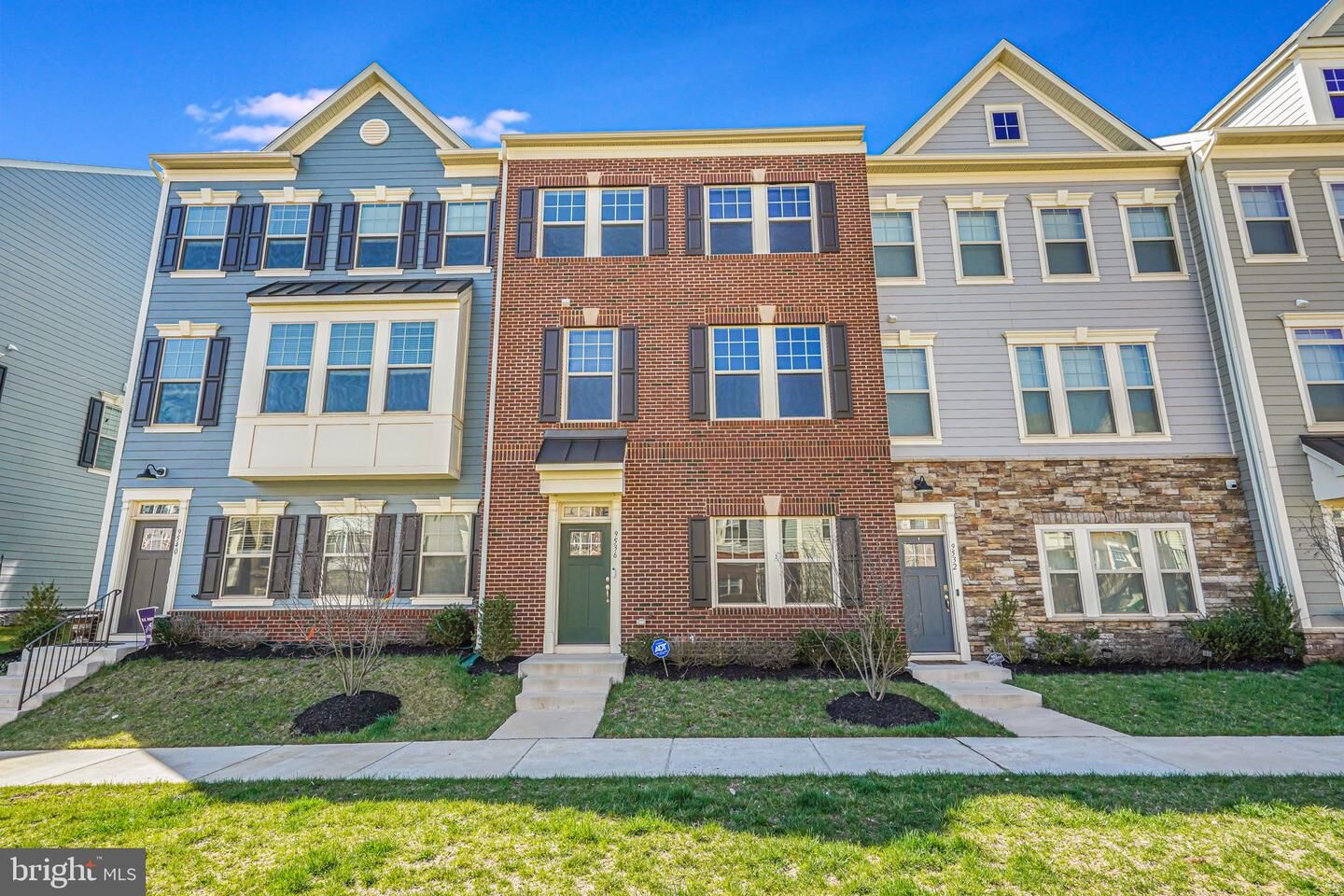 Property Photo:  9536 Barnes Loop  VA 20110 