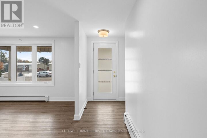 Photo de la propriété:  351 Amiens Street  ON K1E 1P1 