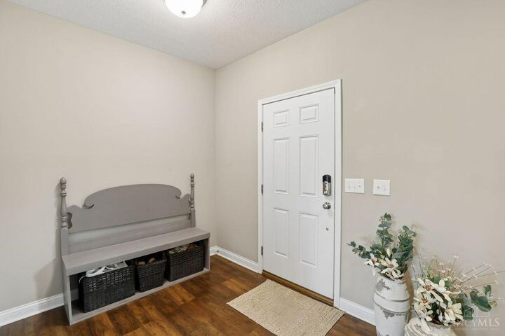 Property Photo:  616 Haybrooke Drive  OH 45039 