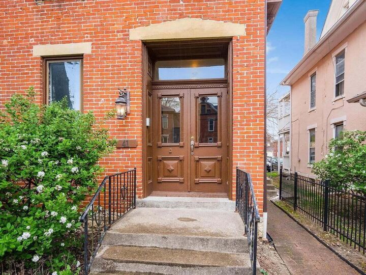 Property Photo:  41 King  OH 43201 
