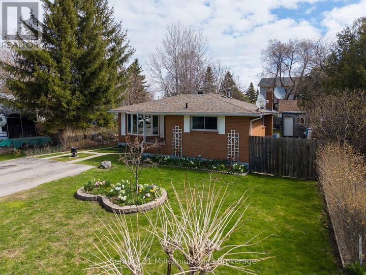 Photo de la propriété:  67 East Street East  ON L9Y 3W7 