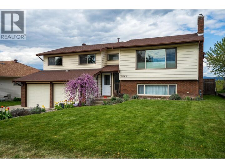 Property Photo:  2640 Catherine Crescent  BC V4Y 0B3 