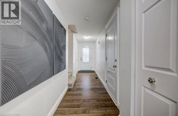 Property Photo:  255 Highbrook Crescent  ON N2E 3P6 