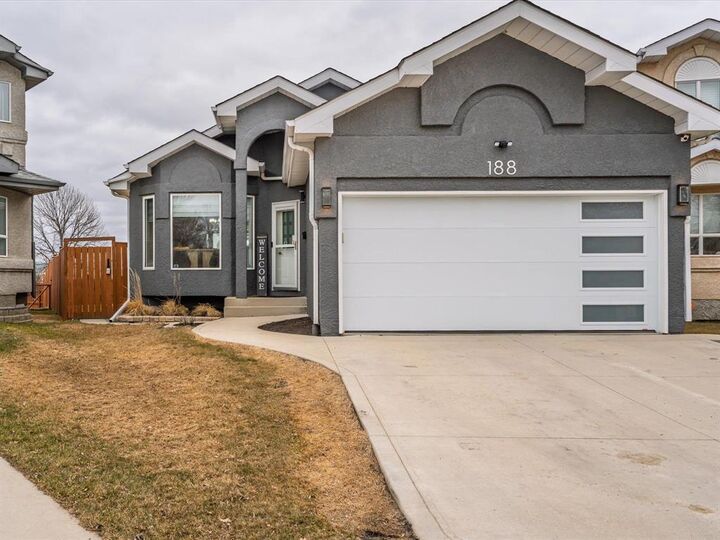 Property Photo:  188 Orum Drive  MB R3W 1P1 