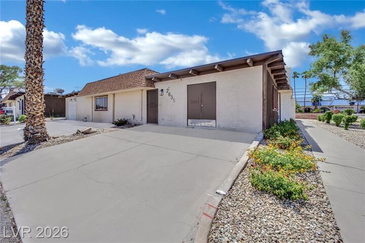 Property Photo: 2635 Heritage Court NV 89121