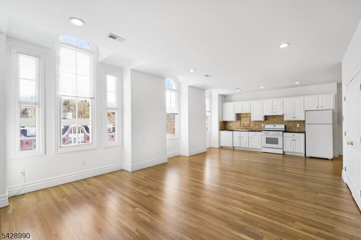 Property Photo: 13 Main St 3 NJ 07871