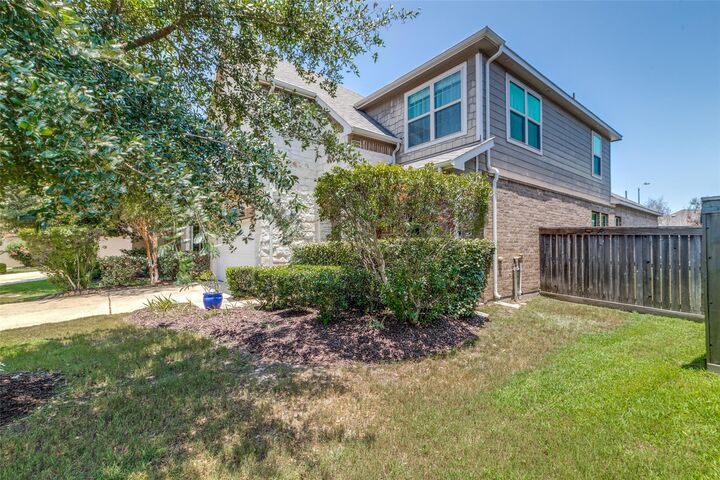 Property Photo:  4807 Guster Drive  TX 77494 