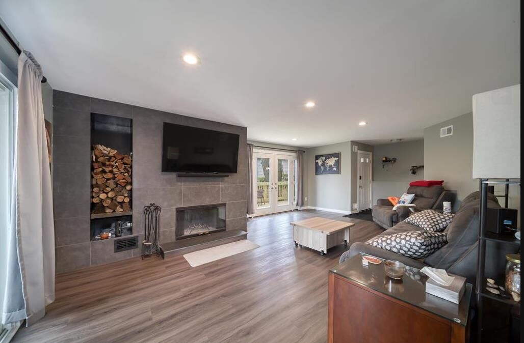 Property Photo: 302 Heights Dr NJ 07508