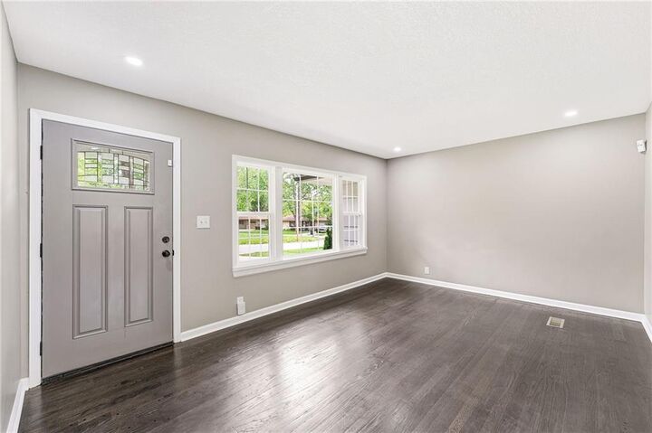 Property Photo:  4607 E 112th Terrace  MO 64137 