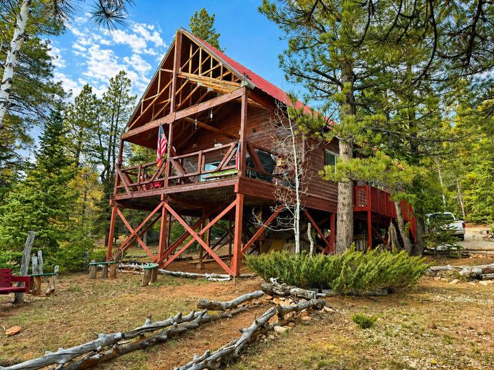 Property Photo:  1145 Doe Trail  UT 84762 