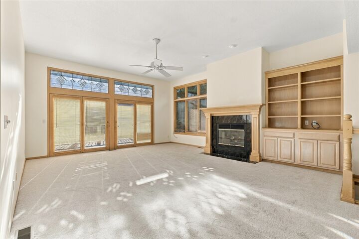 Property Photo:  1431 Dover Bay Drive  IA 50325 