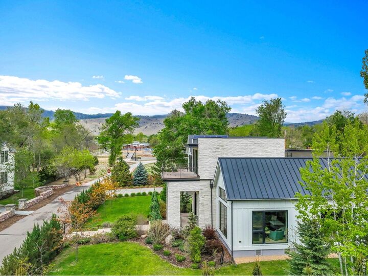 Property Photo:  2093 Tamarack Ave  CO 80304 