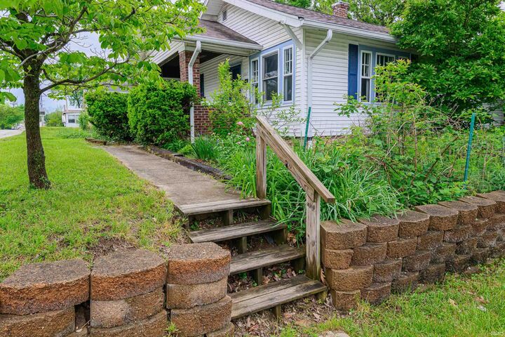 Property Photo:  306 E Hillside Drive  IN 47401 