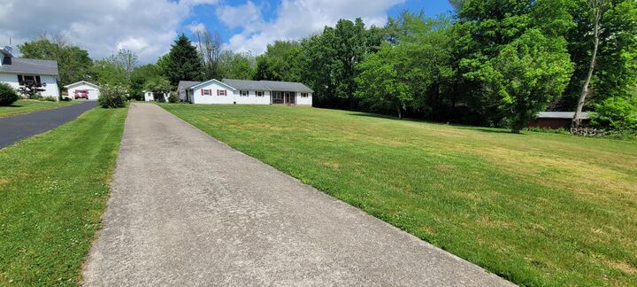 Property Photo:  500 Goggin Lane  KY 40422 