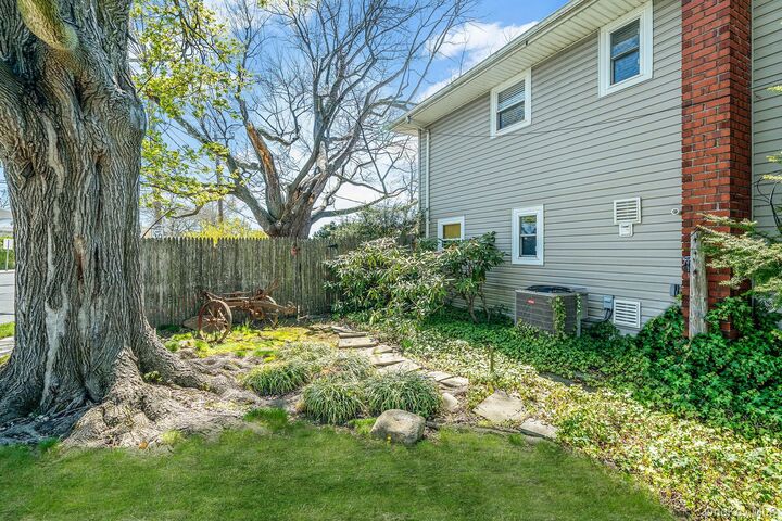 Property Photo:  202 N Hickory Street  NY 11758 
