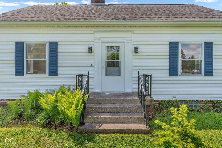 Property Photo:  331 W Hanna Avenue  IN 46217 