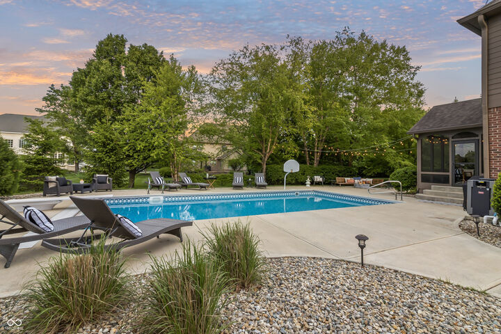Property Photo: 10736 Kemp Court IN 46040