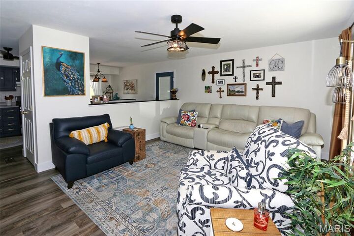 Property Photo: 962 Tree Trails Lane MO 63026