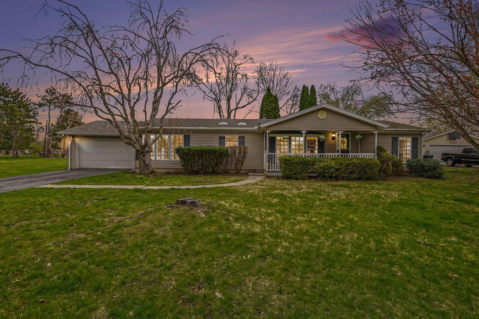 Property Photo:  10283 S Arrowhead Drive  MI 49103 