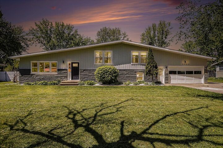 Property Photo: 5988 Ponderosa Drive MI 49127