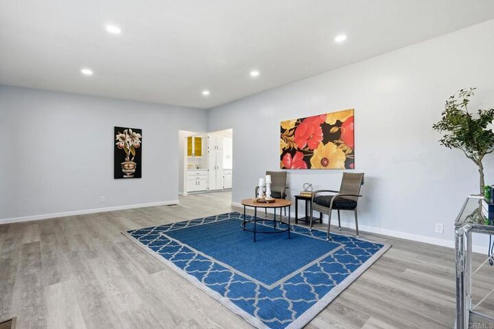 Property Photo:  1057 Metcalf Street  CA 92026 