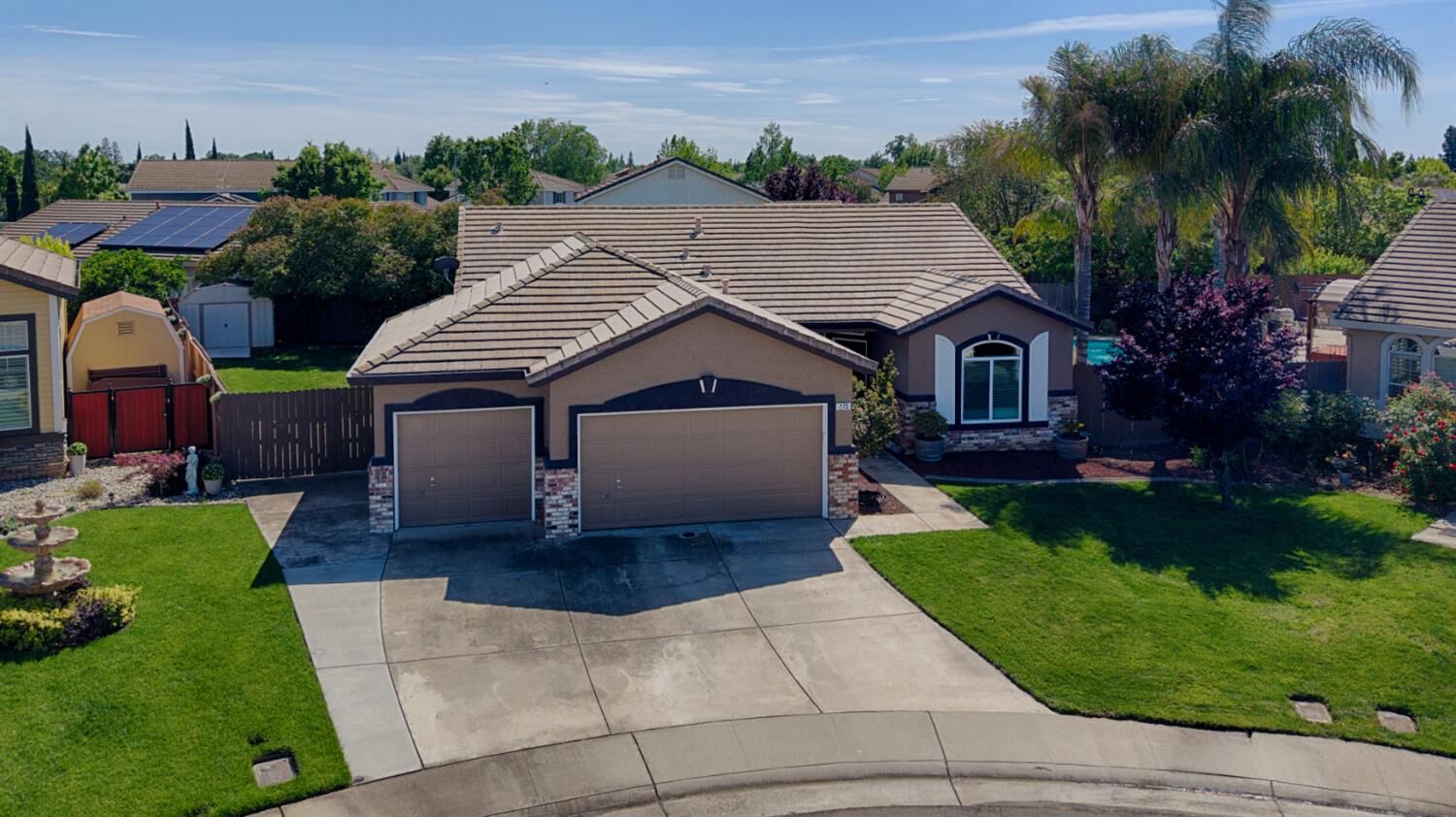 Property Photo:  275 Ibis Court  CA 95648 