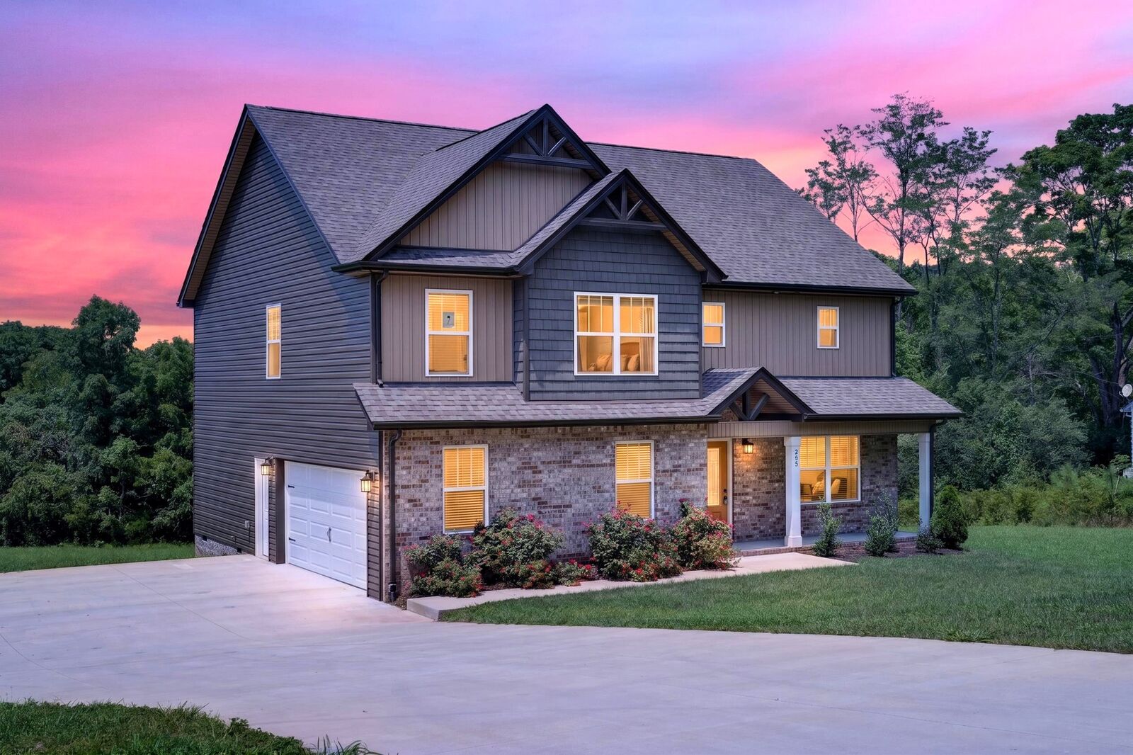 Property Photo: 965 Palmyra Rd TN 37040
