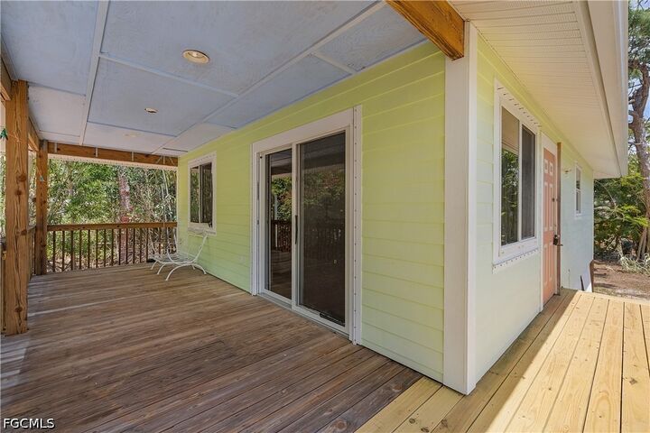 Property Photo:  7322 Hibiscus Avenue  FL 33922 
