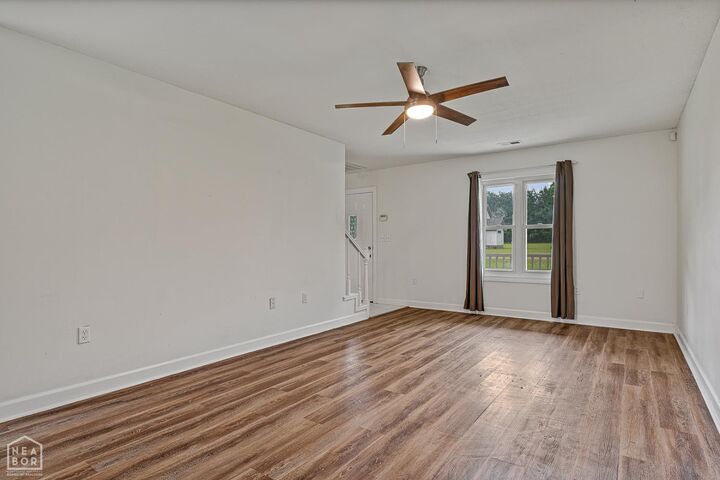 Property Photo:  64 County Road 421  AR 72404 