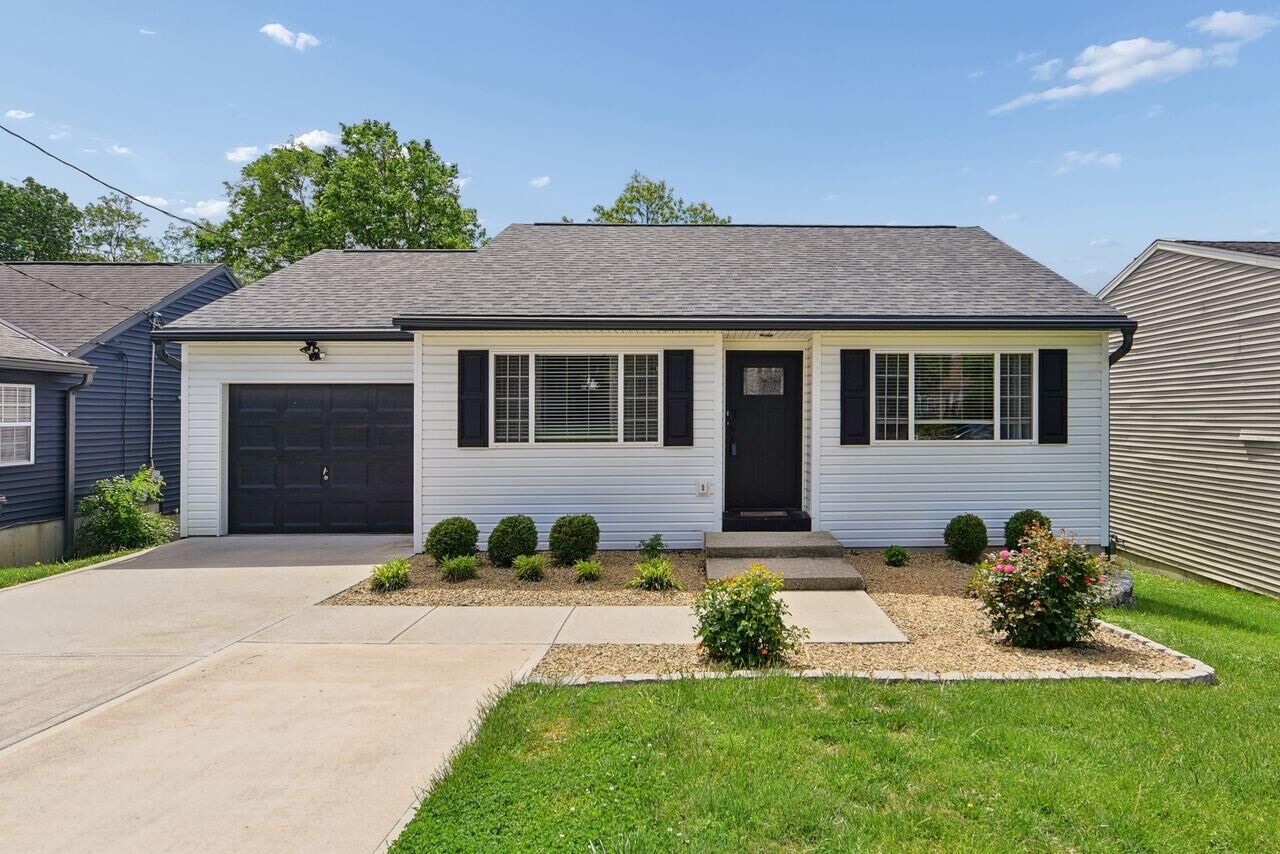 Property Photo:  683 Euclid Avenue  KY 41017 