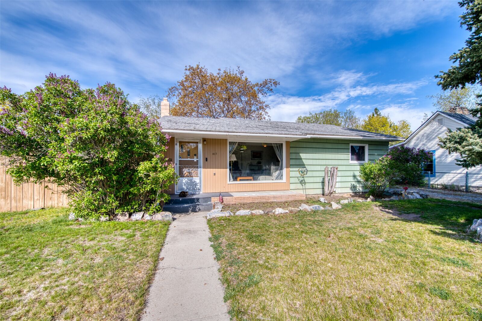 Property Photo:  417 S 8th Street  MT 59840 