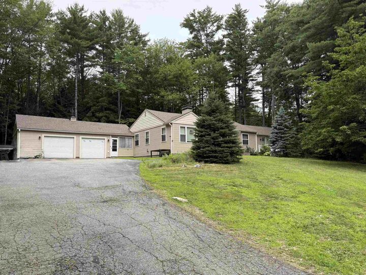 Property Photo: 1090 Main Street NH 03246