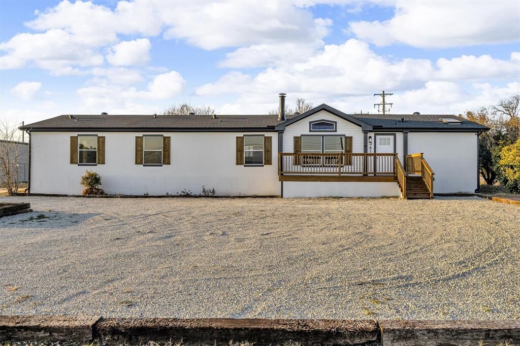 Property Photo:  3612 Rhea Road  TX 76049 