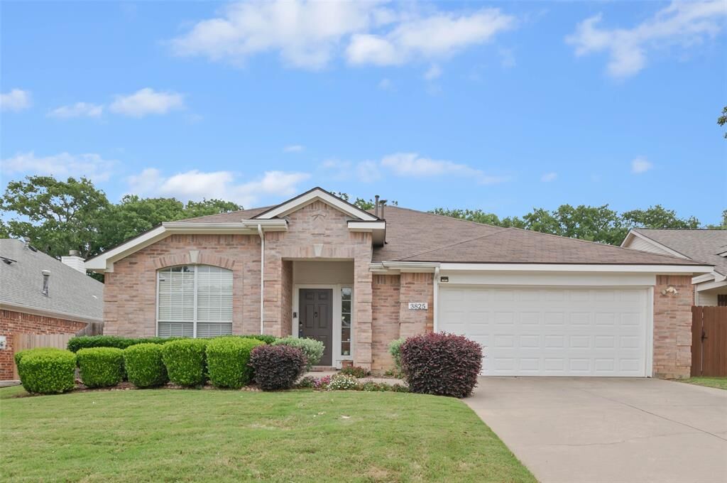Photo de la propriété:  3825 Chimney Rock Drive  TX 76210 