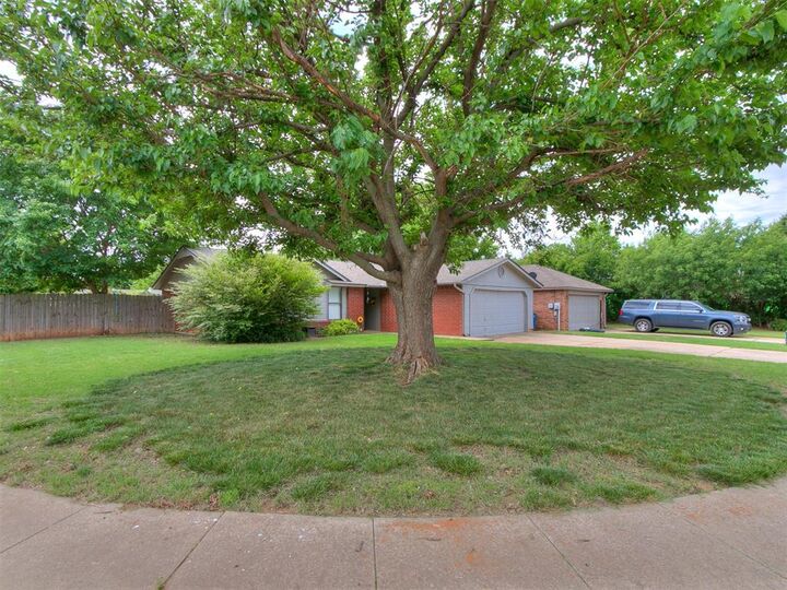 Property Photo:  1708 Garcia Avenue  OK 73003 